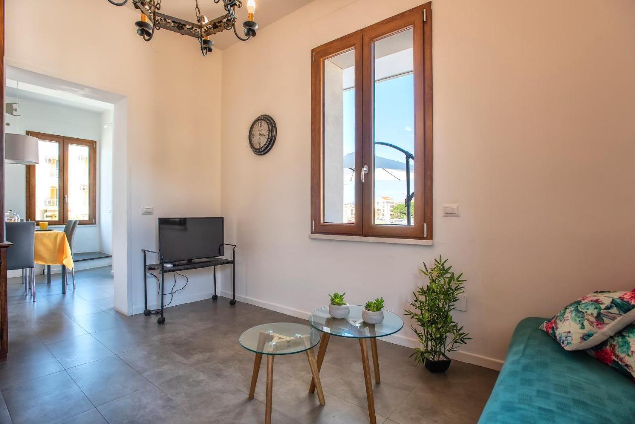 Nura'S - Apartment Al Mare Sea Front アルゲーロ エクステリア 写真