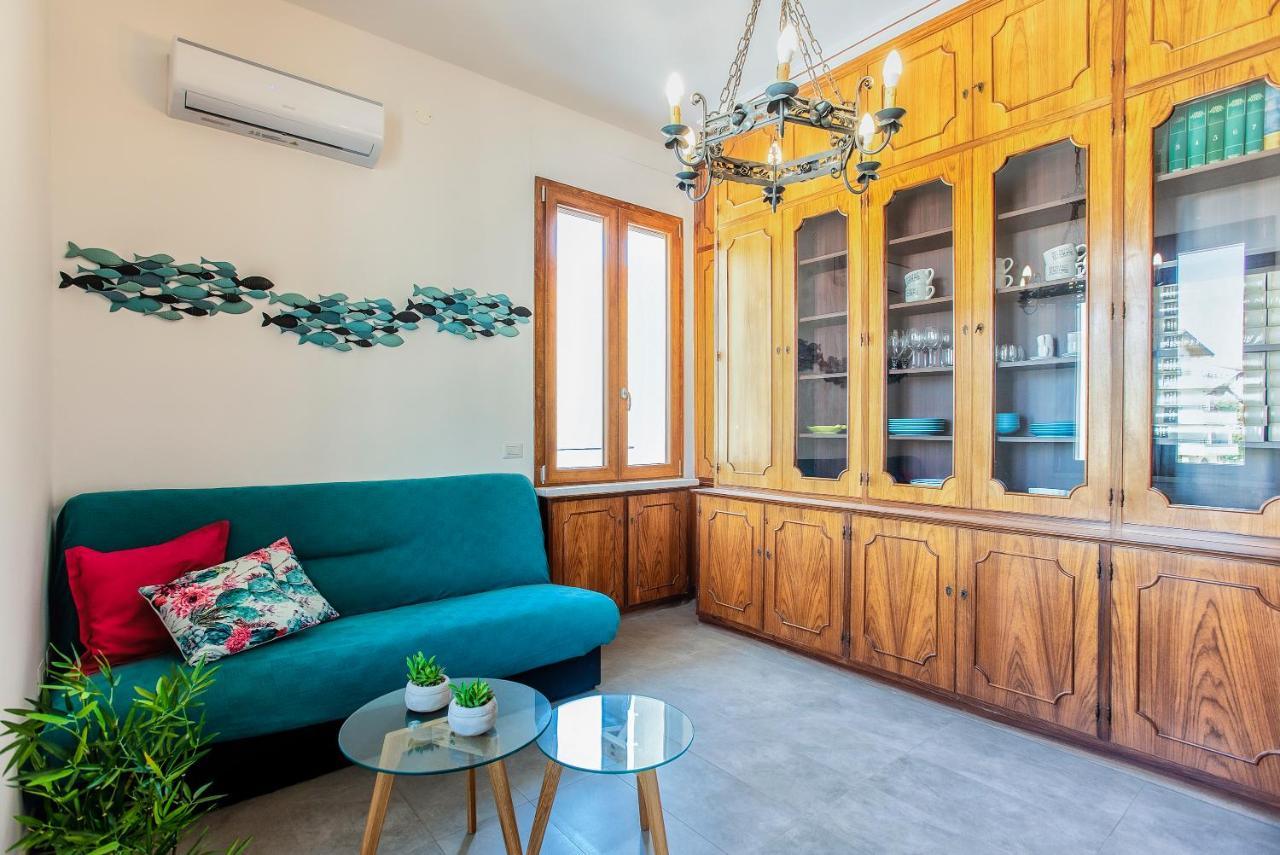 Nura'S - Apartment Al Mare Sea Front アルゲーロ エクステリア 写真